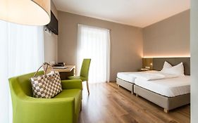 Hotel Campingpark Steiner  3*